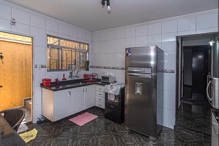 Casa à venda com 100m², 2 quartos e 1 vaga Casa à venda com 100m², 2 quartos e 1 vagaCozinha