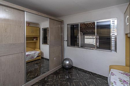 Casa à venda com 100m², 2 quartos e 1 vaga Casa à venda com 100m², 2 quartos e 1 vagaQuarto 1