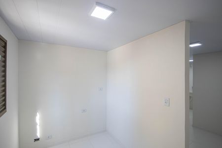 Sala/Quarto de kitnet/studio para alugar com 1 quarto, 25m² em Vila Dona Augusta, São Paulo