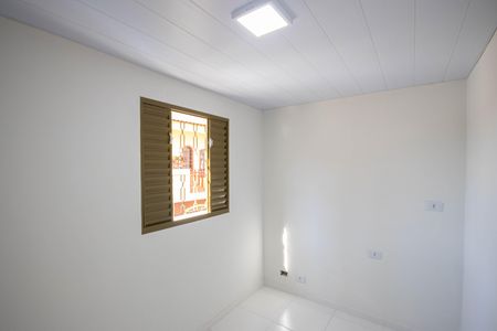 Sala/Quarto de kitnet/studio para alugar com 1 quarto, 25m² em Vila Dona Augusta, São Paulo