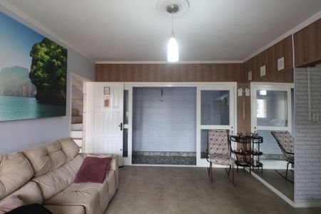 Sala de casa à venda com 2 quartos, 195m² em São José, Canoas