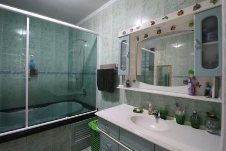 Casa à venda com 195m², 2 quartos e 3 vagasBanheiro