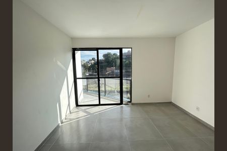 Apartamento à venda com 104m², 2 quartos e 1 vagaSuite