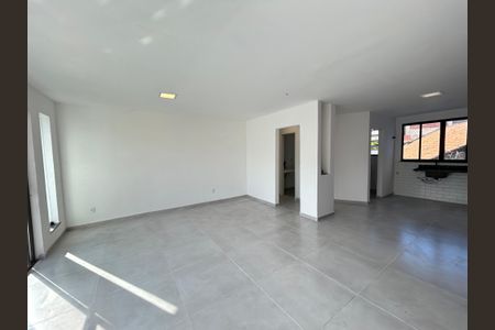 Apartamento à venda com 104m², 2 quartos e 1 vagaSala