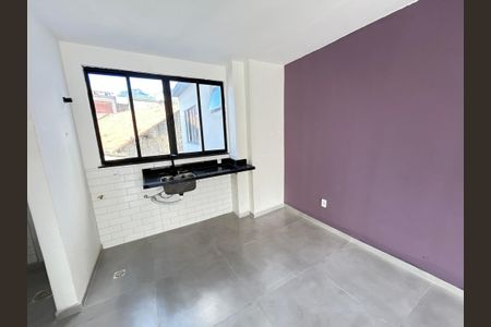 Apartamento à venda com 104m², 2 quartos e 1 vagaCozinha