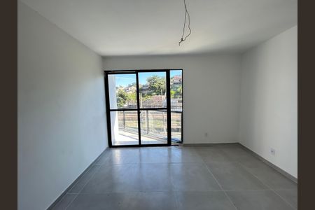 Apartamento para alugar com 89m², 2 quartos e 1 vagaSuíte