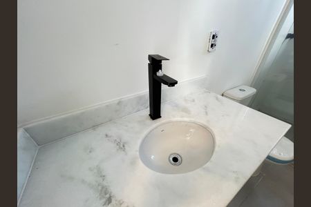 Apartamento à venda com 104m², 2 quartos e 1 vagaBanheiro social