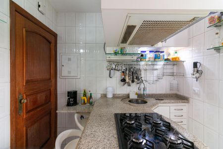 Apartamento à venda com 74m², 3 quartos e 1 vaga Apartamento à venda com 74m², 3 quartos e 1 vagaCozinha