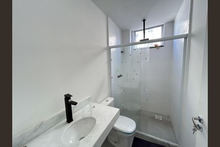 Apartamento à venda com 100m², 2 quartos e 1 vagaBanheiro