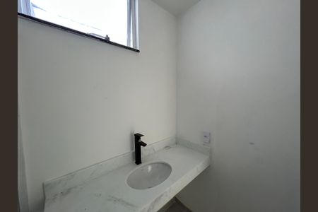 Apartamento à venda com 100m², 2 quartos e 1 vagaBanheiro da Suíte