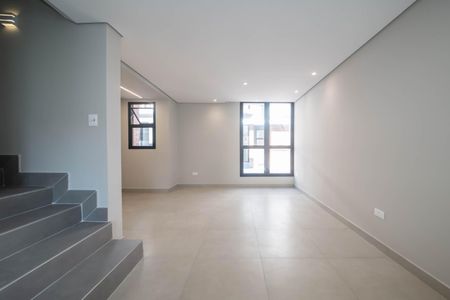 Sala de casa de condomínio à venda com 2 quartos, 146m² em Vila Congonhas, São Paulo