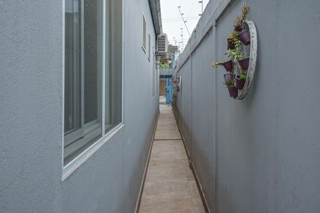 Casa à venda com 460m², 3 quartos e 4 vagasCorredor Externo