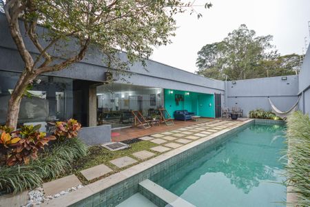 Casa à venda com 460m², 3 quartos e 4 vagasÁrea comum - Piscina