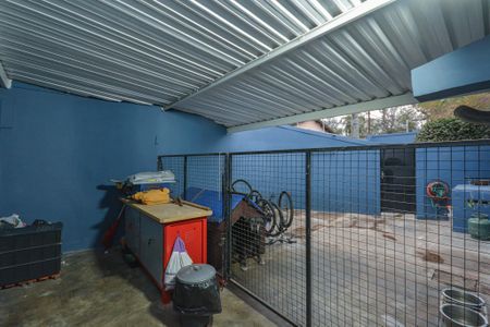 Casa à venda com 460m², 3 quartos e 4 vagasCanil