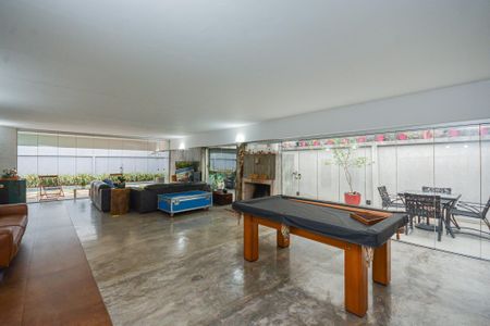 Casa à venda com 460m², 3 quartos e 4 vagasSala/Cozinha