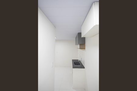 Área de Serviço de kitnet/studio para alugar com 1 quarto, 26m² em Vila Dorna, São Paulo