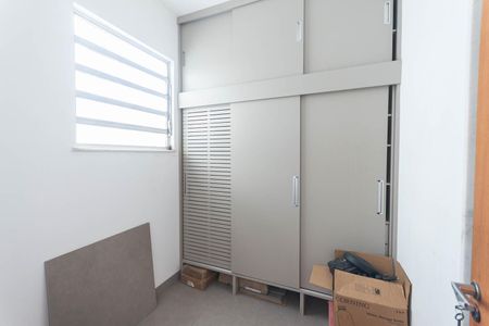 Apartamento à venda com 172m², 3 quartos e 1 vagaQuarto e Banheiro de Serviço