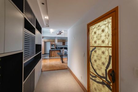 Apartamento à venda com 172m², 3 quartos e 1 vagaSala