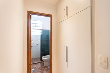 Apartamento à venda com 172m², 3 quartos e 1 vagaBanheiro 2