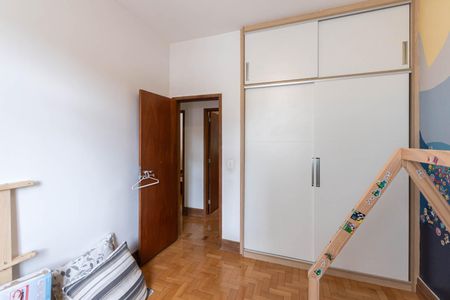 Apartamento à venda com 172m², 3 quartos e 1 vagaQuarto 2