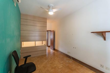 Apartamento à venda com 172m², 3 quartos e 1 vagaQuarto 1