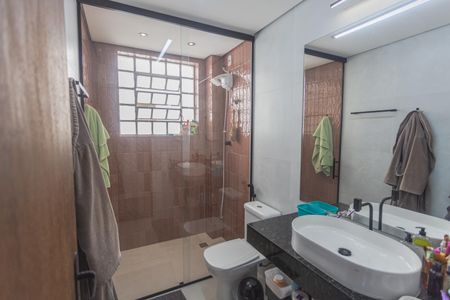 Apartamento à venda com 84m², 3 quartos e 1 vaga Apartamento à venda com 84m², 3 quartos e 1 vagaBanheiro Social