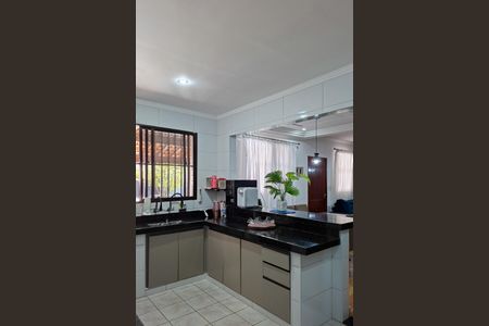 Casa para alugar com 200m², 3 quartos e 4 vagasCozinha