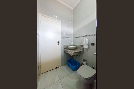 Casa para alugar com 200m², 3 quartos e 4 vagasBanheiro