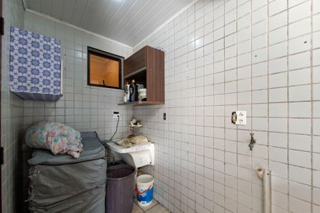 Casa para alugar com 200m², 3 quartos e 4 vagasÁrea de Serviço