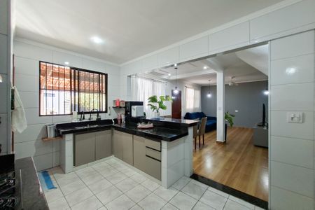 Casa para alugar com 200m², 3 quartos e 4 vagasCozinha