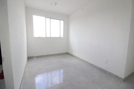 Sala de apartamento para alugar com 2 quartos, 40m² em Jardim das Margaridas, Salvador