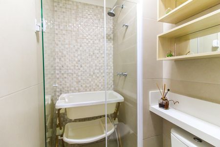 Apartamento à venda com 55m², 2 quartos e 2 vagasBanheiro 2