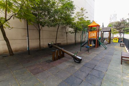 Apartamento à venda com 55m², 2 quartos e 2 vagasÁrea comum - Playground