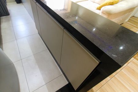 Apartamento à venda com 55m², 2 quartos e 2 vagasCozinha e Área de Serviço