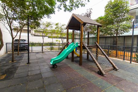 Apartamento à venda com 55m², 2 quartos e 2 vagasÁrea comum - Playground