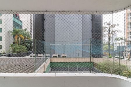Apartamento para alugar com 121m², 3 quartos e 2 vagasVaranda