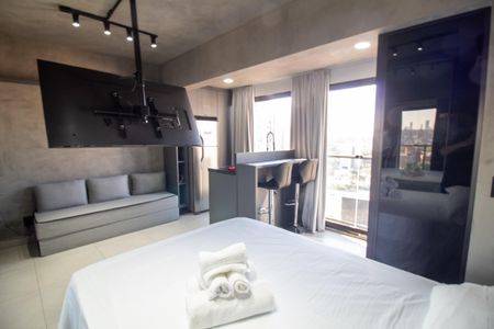 Studio para alugar com 27m², 1 quarto e 1 vaga Studio para alugar com 27m², 1 quarto e 1 vaga Studio