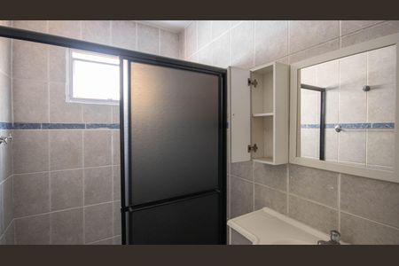 Casa de condomínio à venda com 60m², 2 quartos e 1 vagaBanheiro