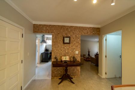 Casa à venda com 220m², 3 quartos e 4 vagasSala