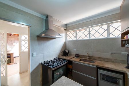 Casa à venda com 220m², 3 quartos e 4 vagasCozinha