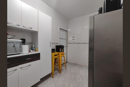 Casa à venda com 180m², 2 quartos e 2 vagasCozinha