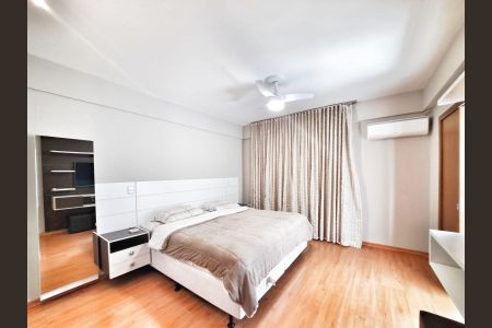 Apartamento à venda com 160m², 3 quartos e 4 vagasSuíte