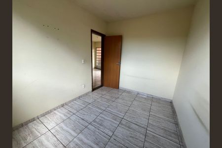 Quarto de apartamento para alugar com 2 quartos, 43m² em Jardim Vitoria, Belo Horizonte