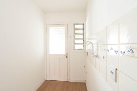 Casa de condomínio à venda com 80m², 2 quartos e 1 vagaCozinha e Área de Serviço