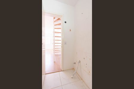 Casa de condomínio à venda com 80m², 2 quartos e 1 vagaBanheiro Social