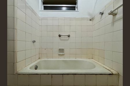 Suíte - banheiro de apartamento à venda com 1 quarto, 35m² em Botafogo, Rio de Janeiro