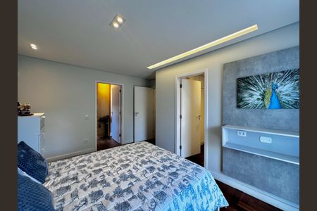 Casa à venda com 490m², 5 quartos e 3 vagasSuíte 5