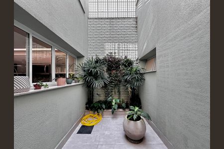 Casa à venda com 490m², 5 quartos e 3 vagasJardim de Inverno