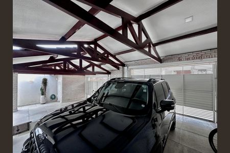 Casa à venda com 490m², 5 quartos e 3 vagasGaragem