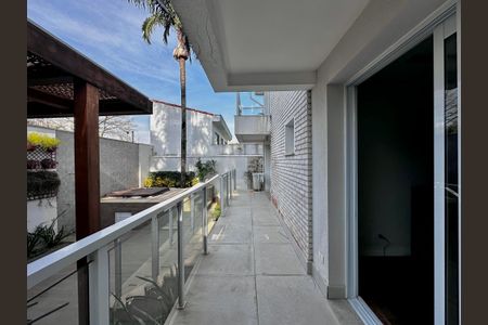Casa à venda com 490m², 5 quartos e 3 vagasSacada Suítes 4 e 5
